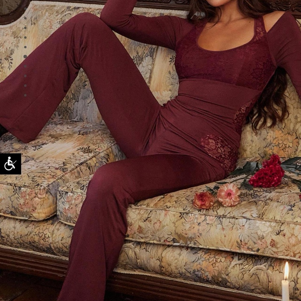 Women's Burgundy Lace Mistress Rocks set